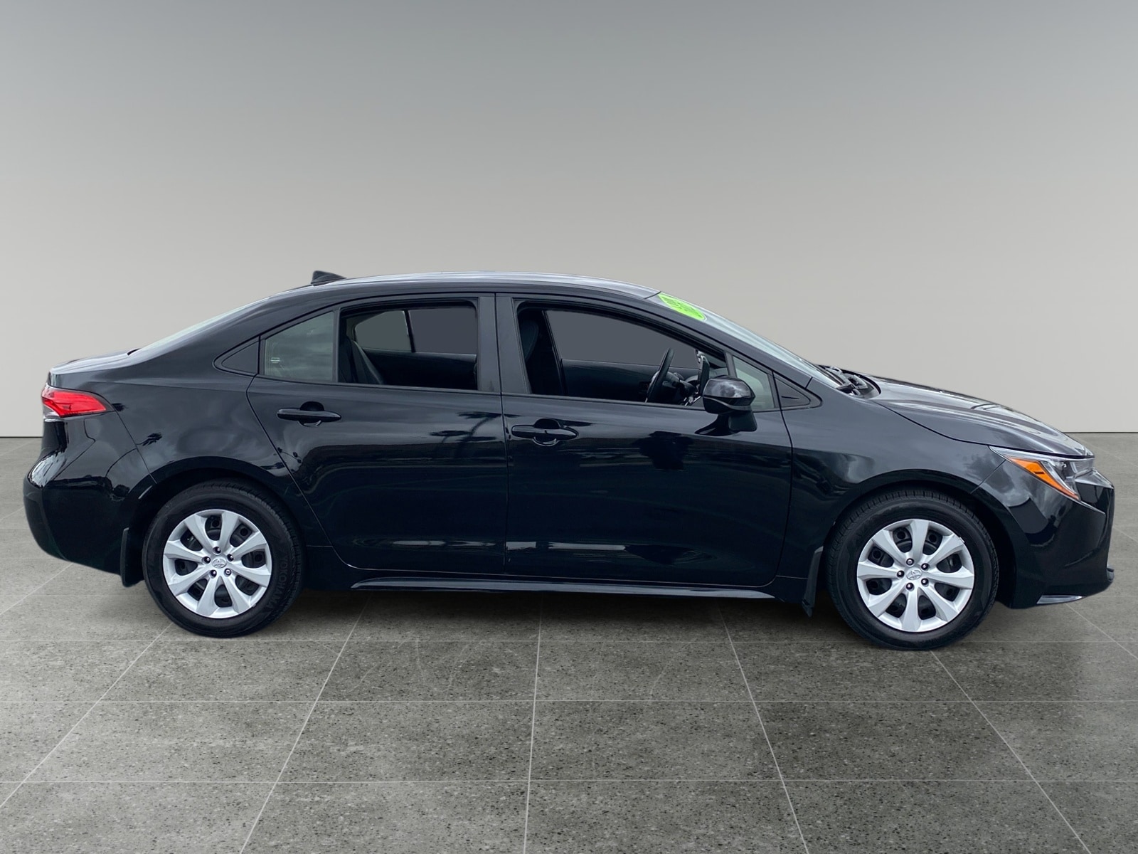 2023 Toyota Corolla LE photo 6