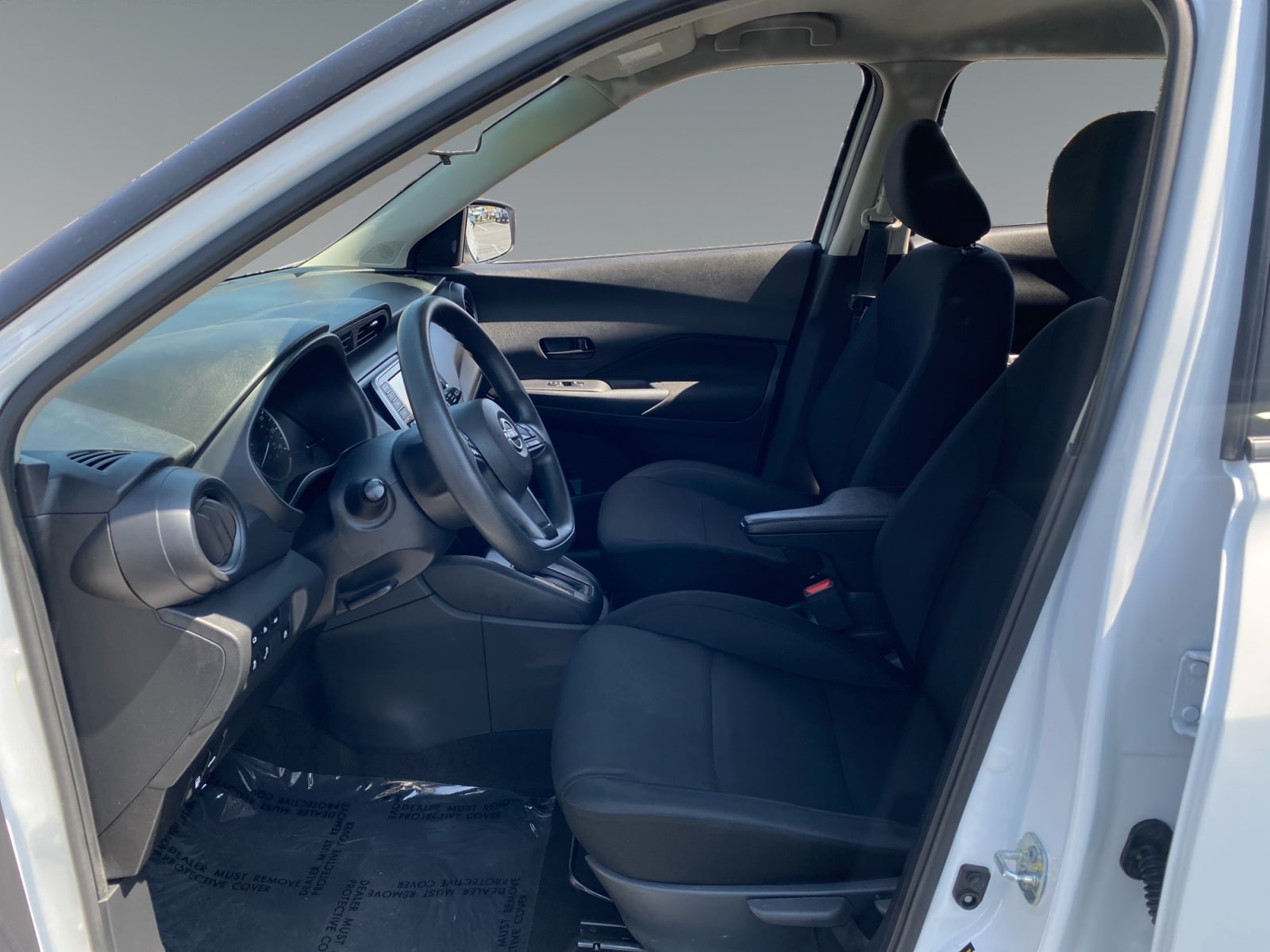 2023 Nissan Kicks S - Photo 9