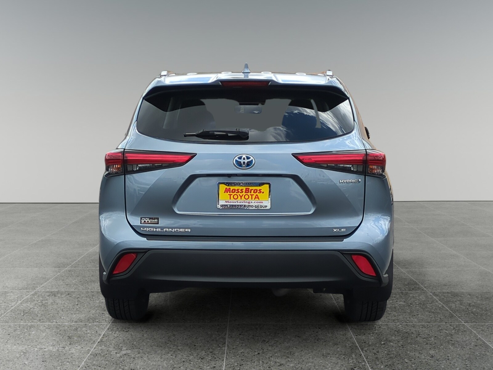 2021 Toyota Highlander Hybrid XLE photo 4