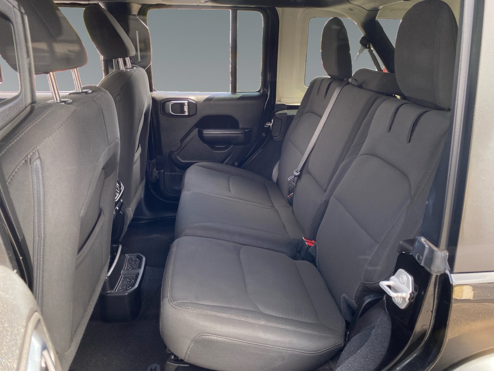 2023 Jeep Wrangler 4xe Willys 4XE - Photo 13