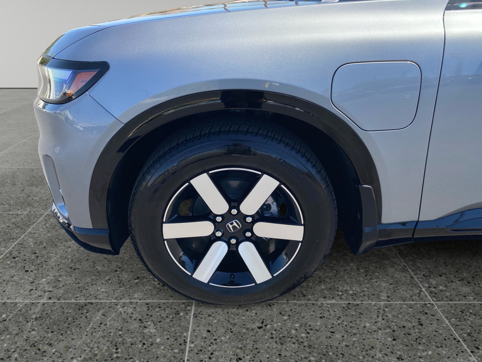 2025 Honda Prologue Touring - Photo 14