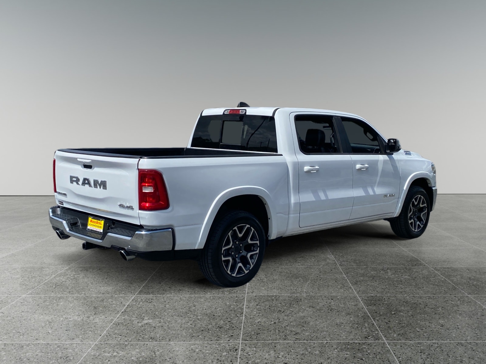 2025 Ram 1500 Laramie photo 5