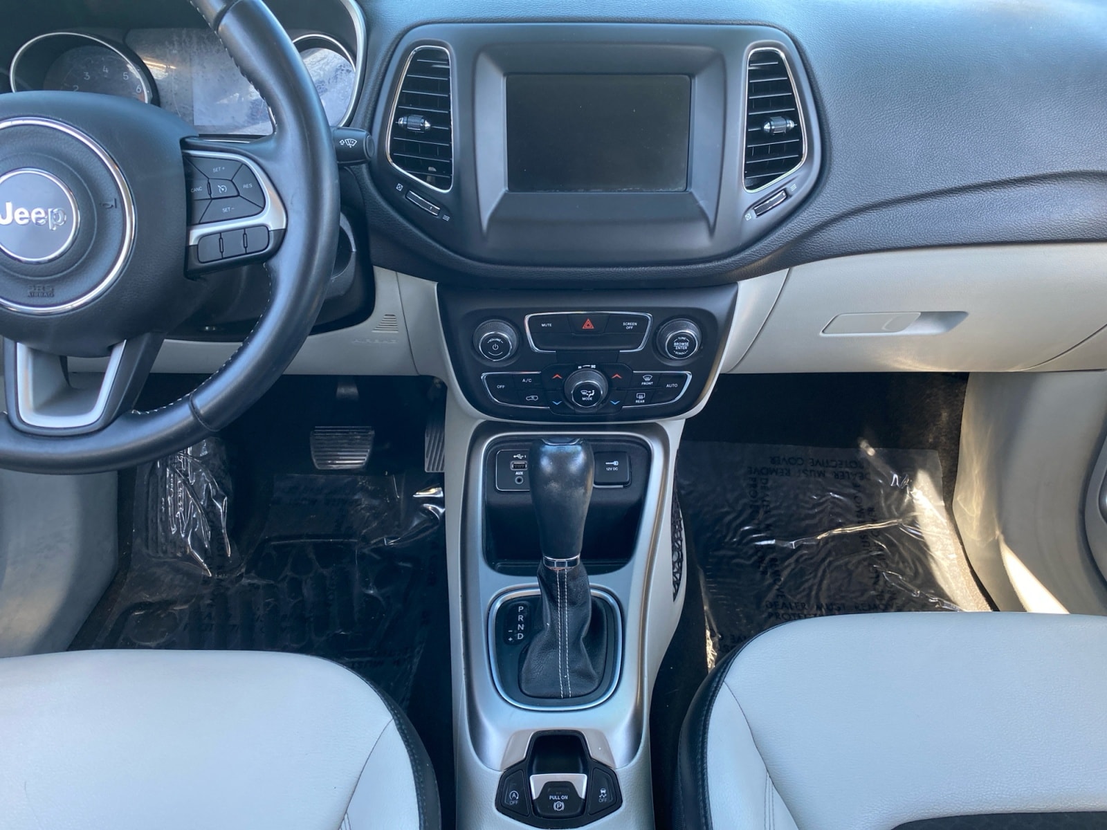 2020 Jeep Compass Latitude - Photo 11