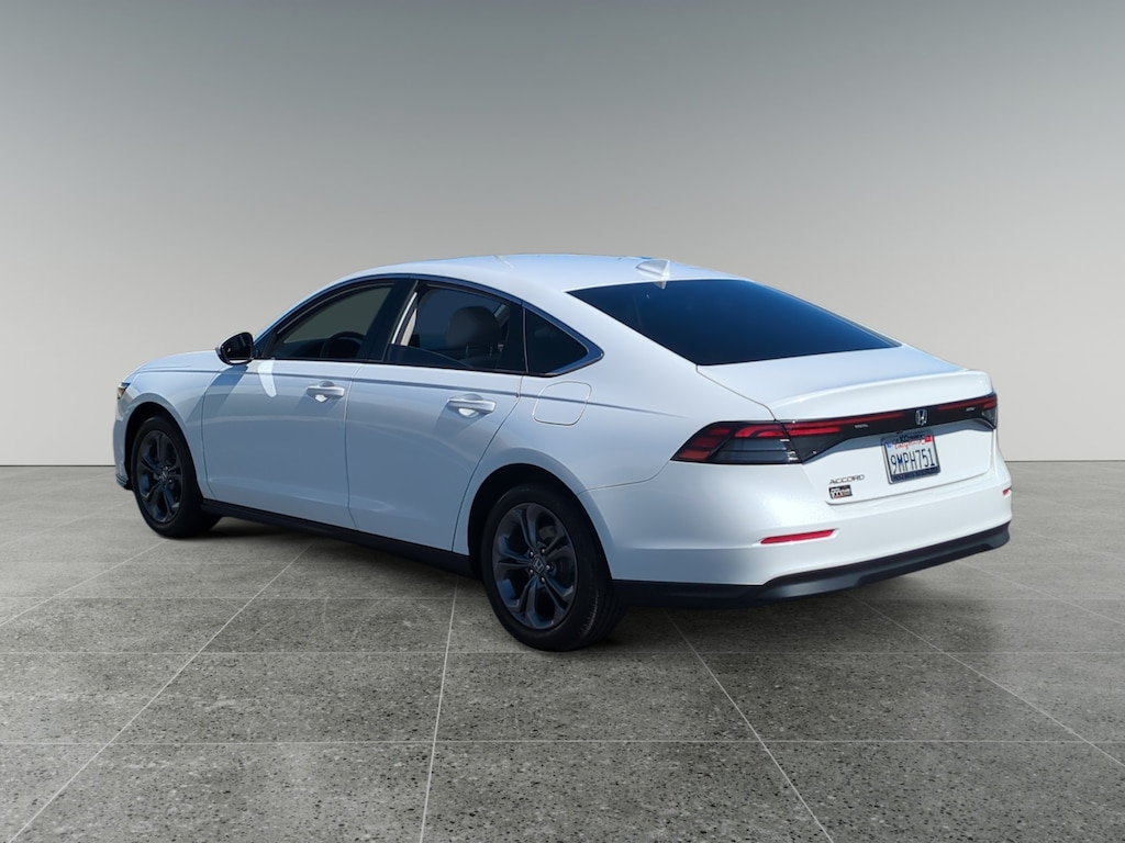 Used 2024 Honda Accord EX Sedan