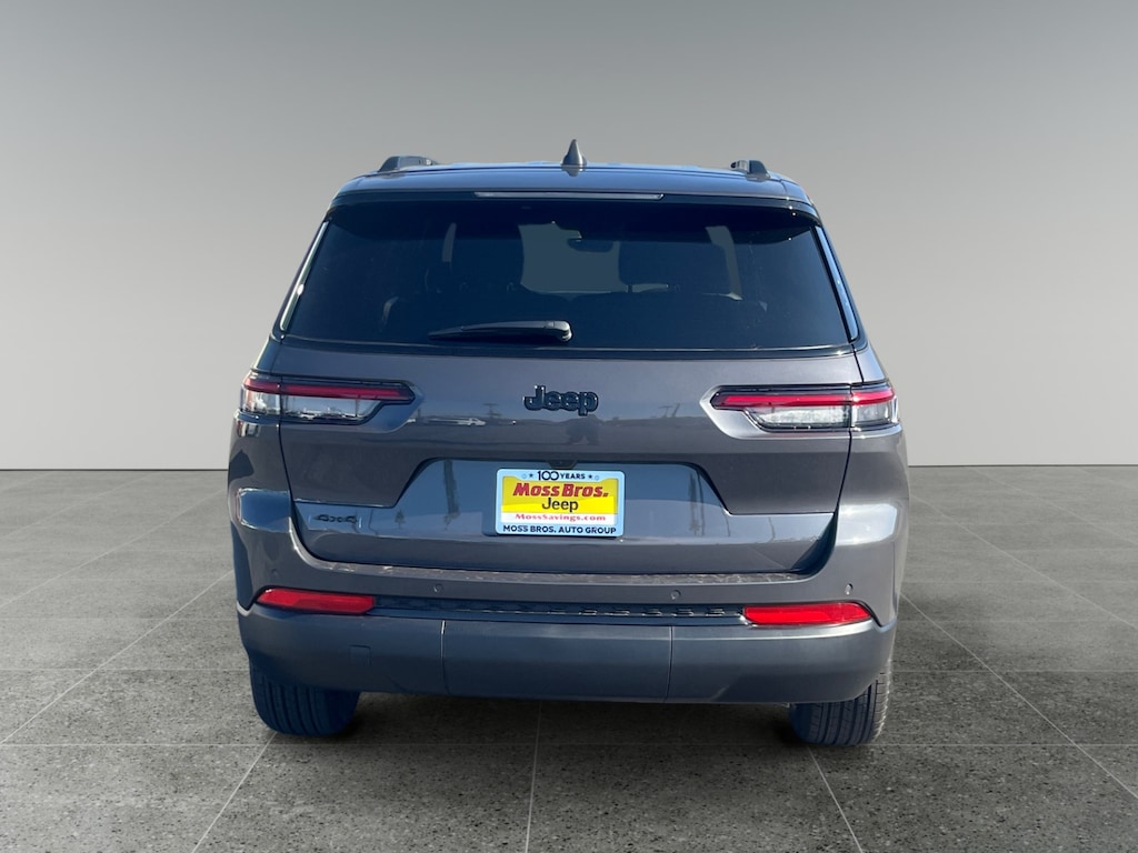 New 2025 Jeep Grand Cherokee L Laredo Sport Utility