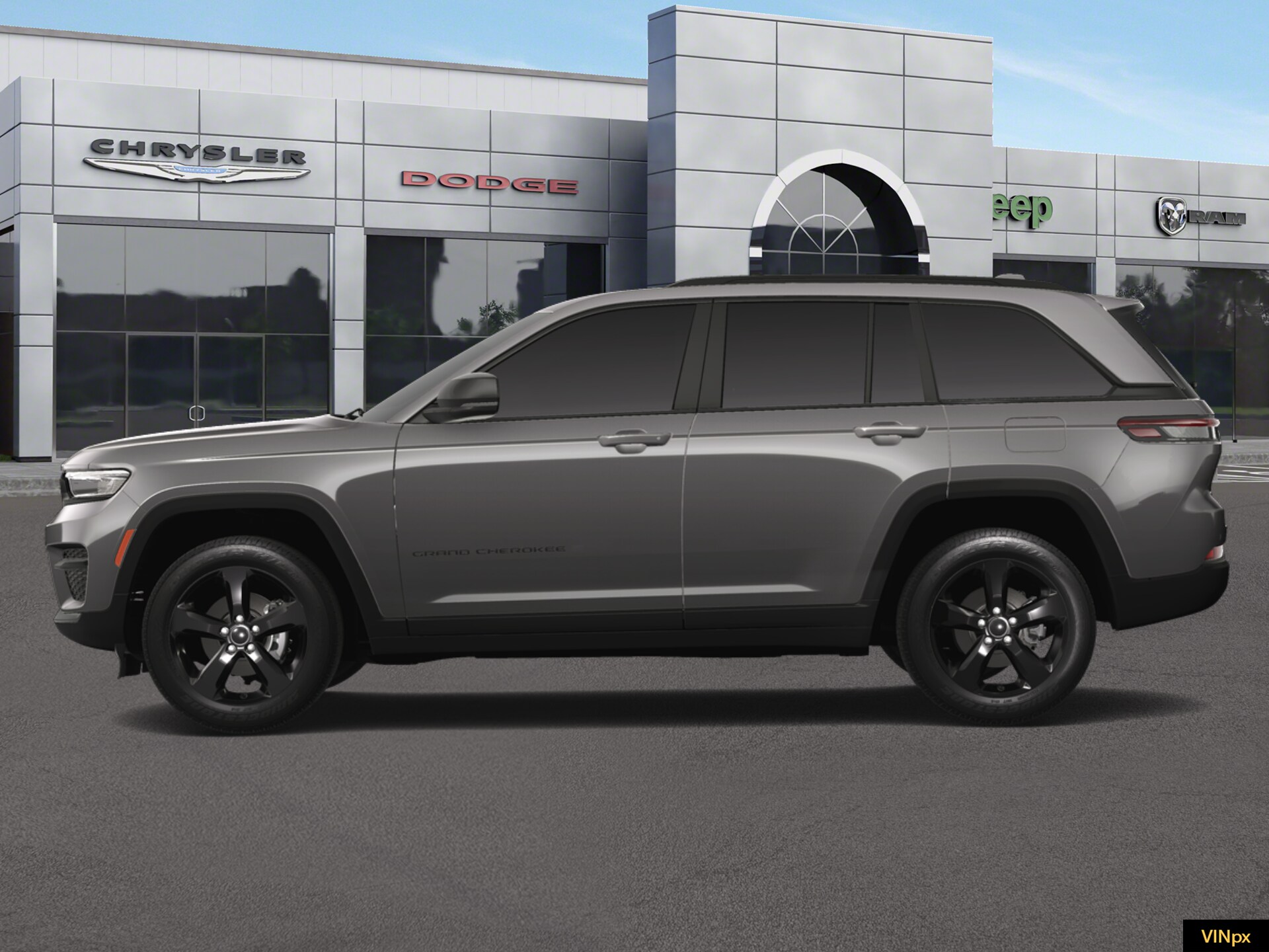 2025 Jeep Grand Cherokee Laredo Sport Altitude photo 3