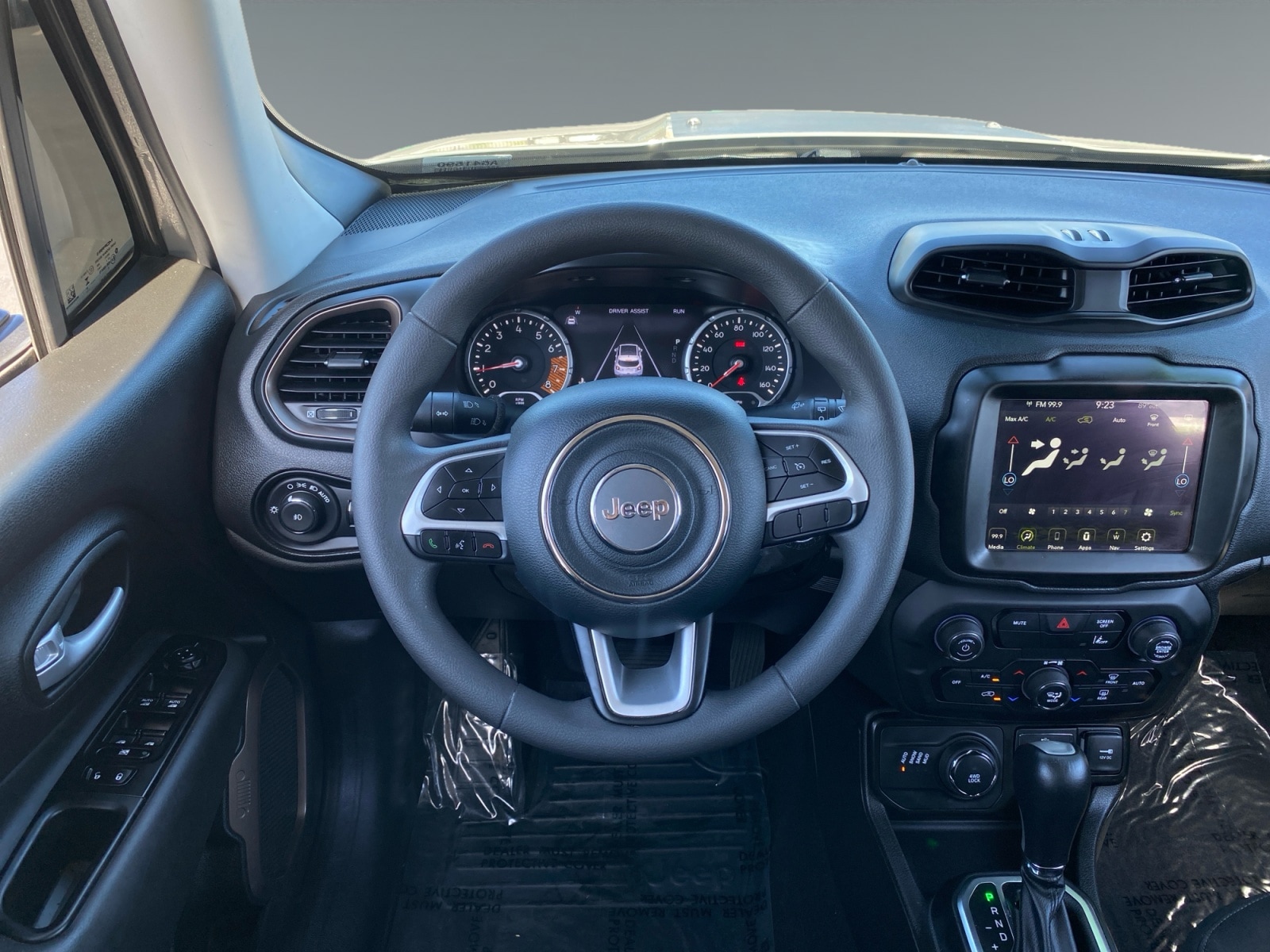 2023 Jeep Renegade Upland - Photo 12