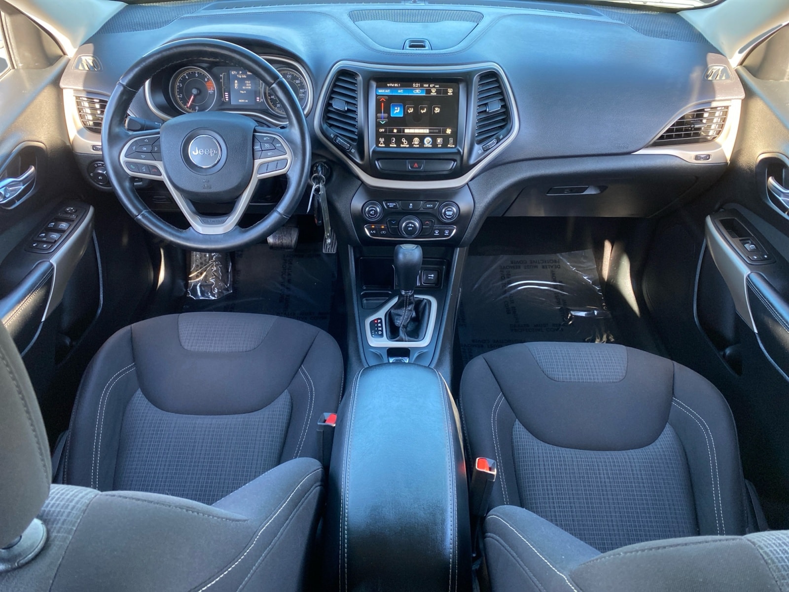 2017 Jeep Cherokee Latitude - Photo 10