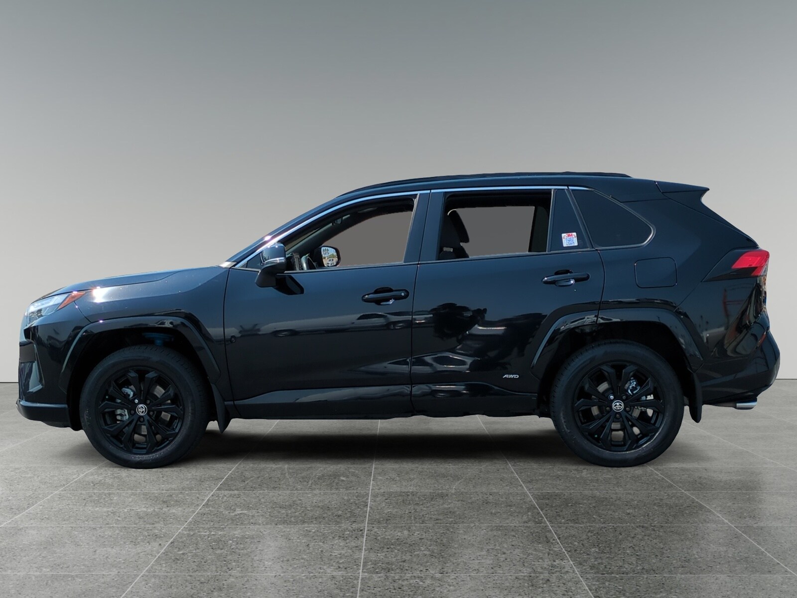 2022 Toyota RAV4 Hybrid SE photo 2