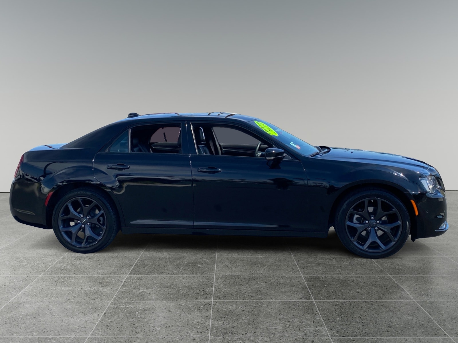 2023 Chrysler 300 S photo 6
