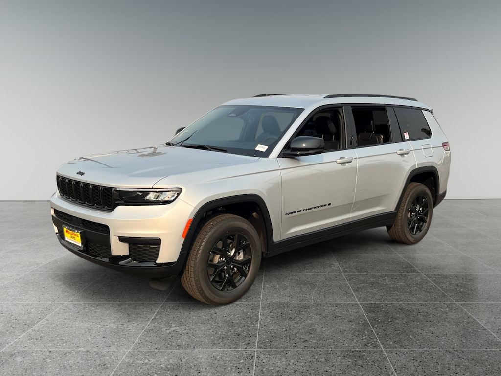New 2025 Jeep Grand Cherokee L Laredo Sport Utility