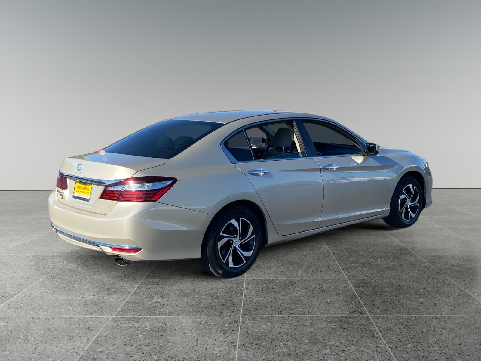 2016 Honda Accord LX photo 5