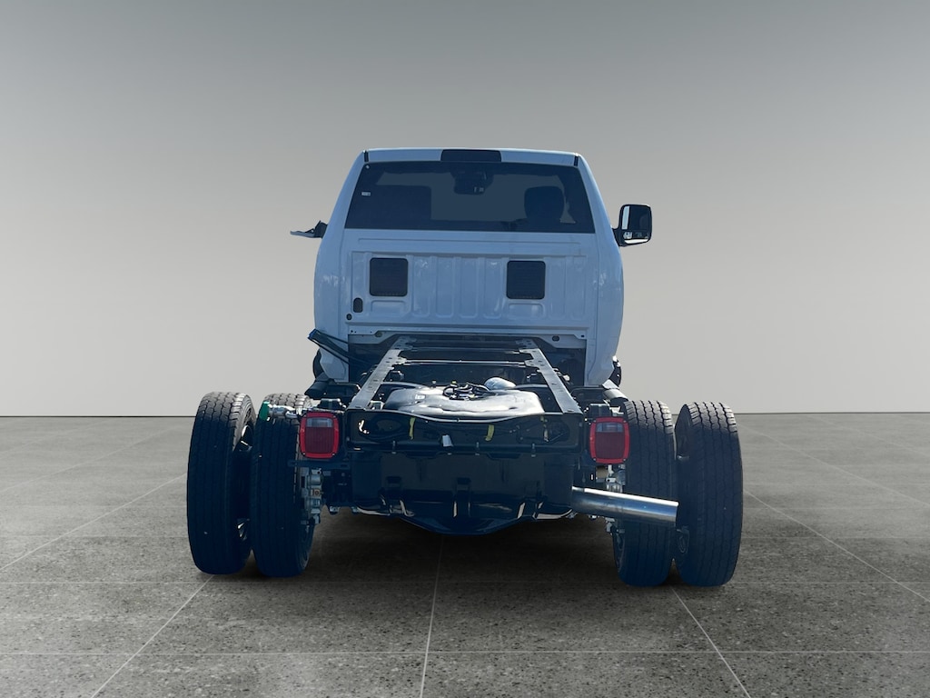 New 2026 Ram 5500 Chassis Cab Tradesman/Big Horn Pickup