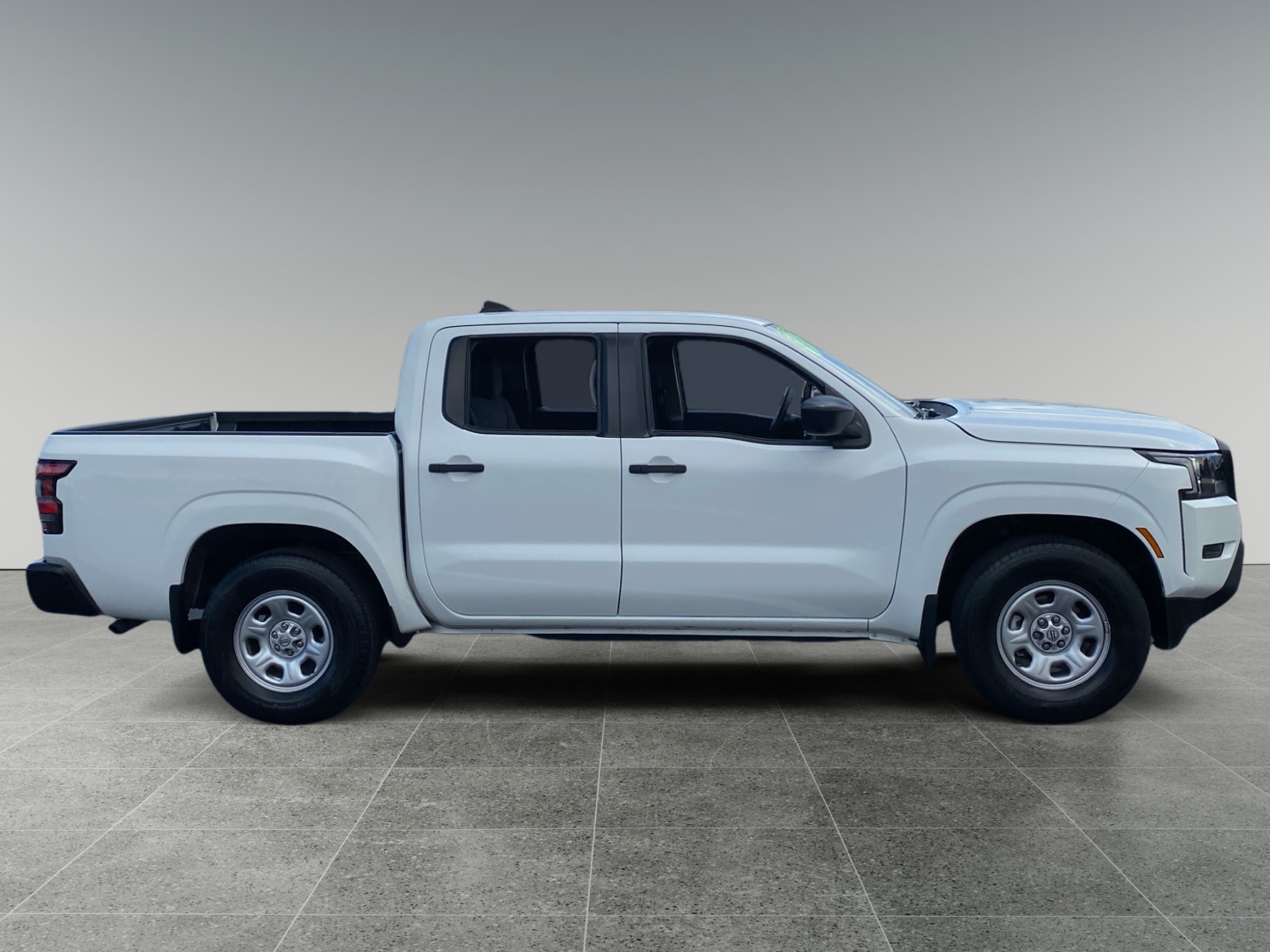 2023 Nissan Frontier photo 6