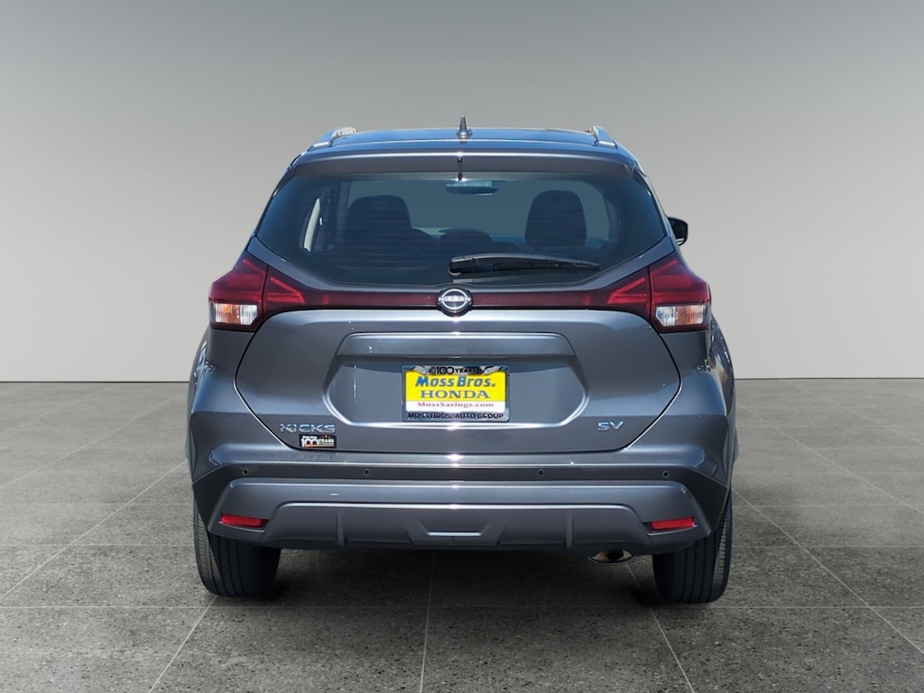 Used 2024 Nissan Kicks SV SUV