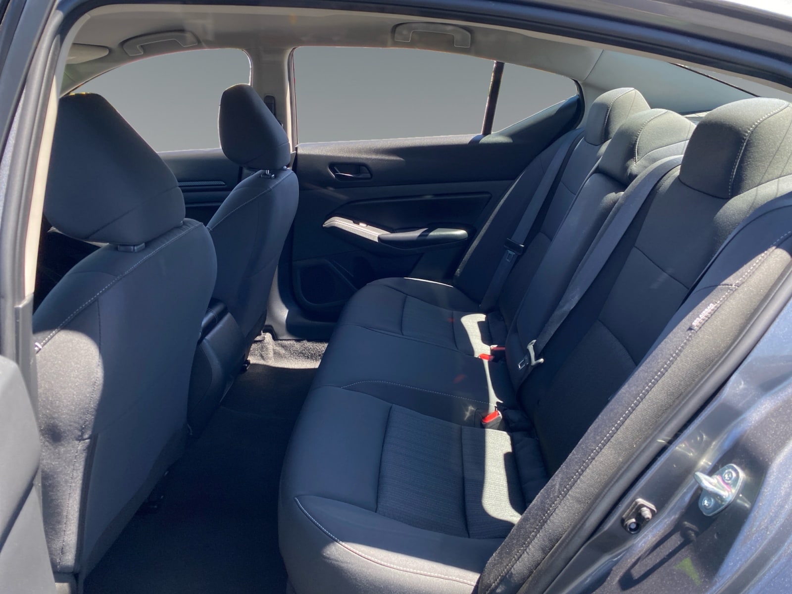 2025 Nissan Altima S - Photo 13