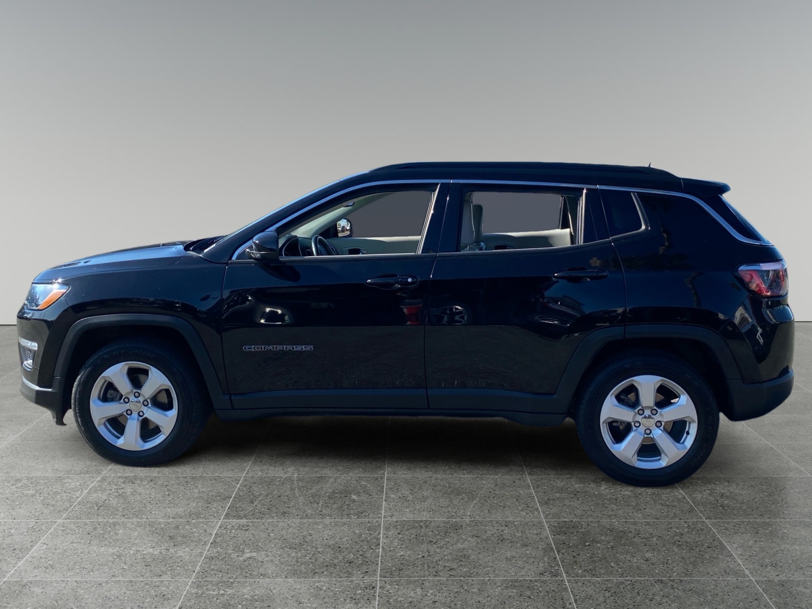 2020 Jeep Compass Latitude - Photo 2