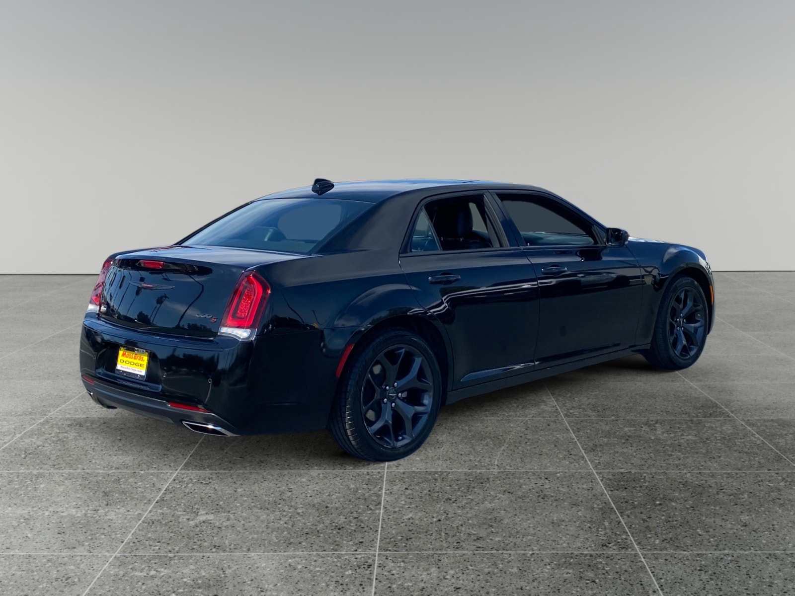 2023 Chrysler 300 S photo 5