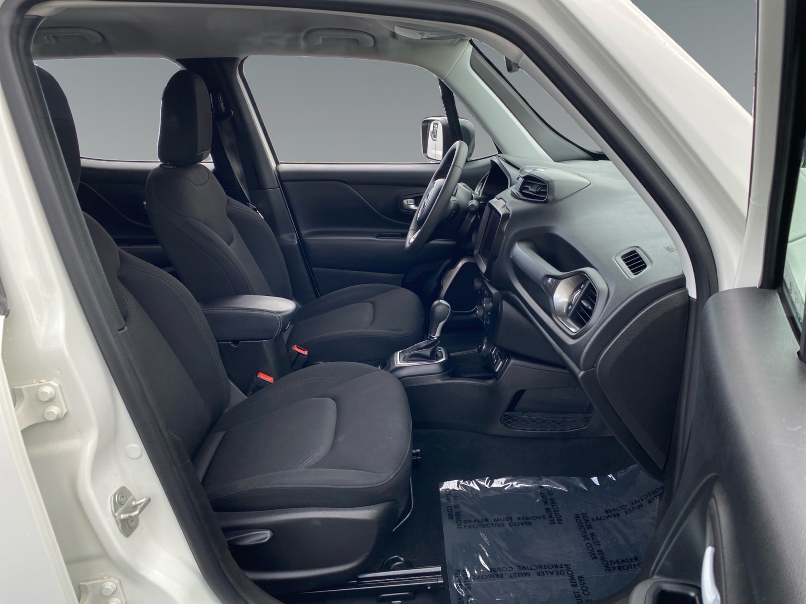 2023 Jeep Renegade Latitude photo 6