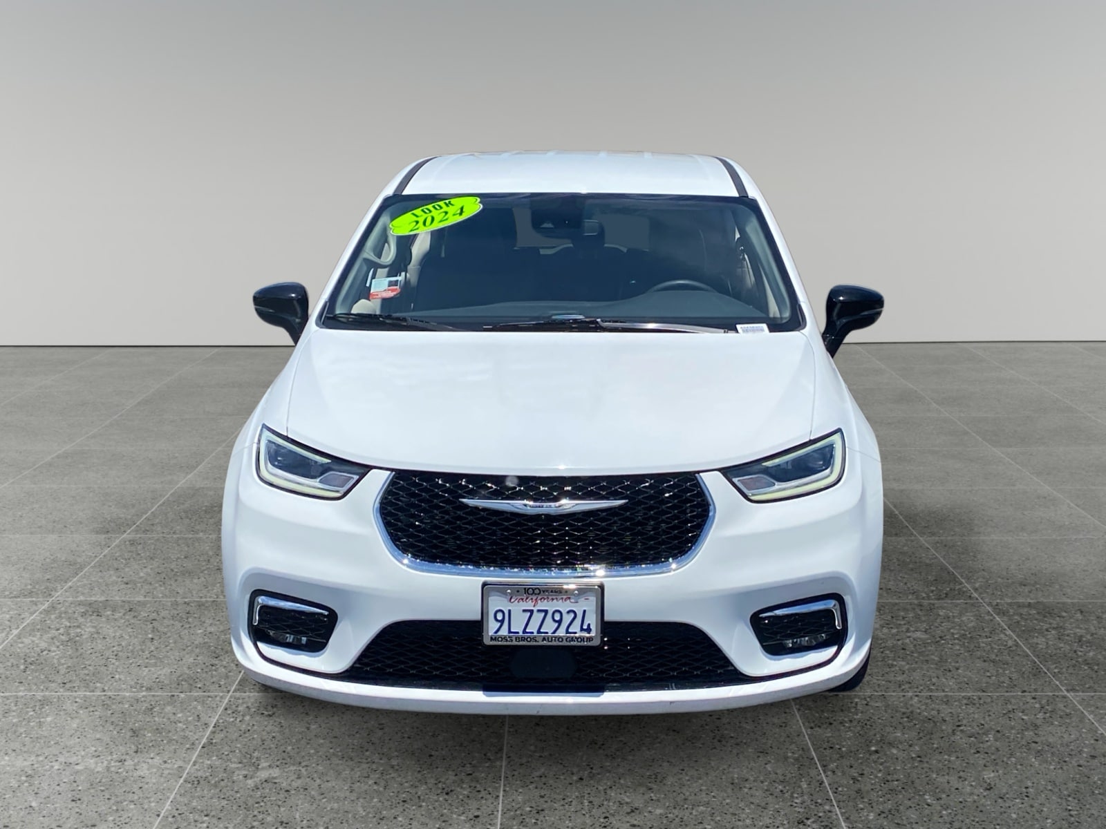 2024 Chrysler Pacifica PHEV Select - Photo 8