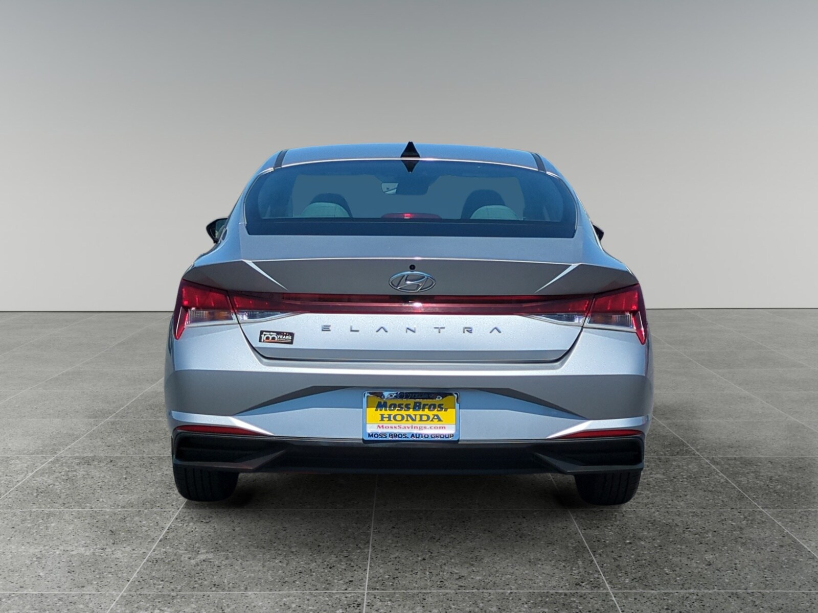2023 Hyundai Elantra SEL photo 4