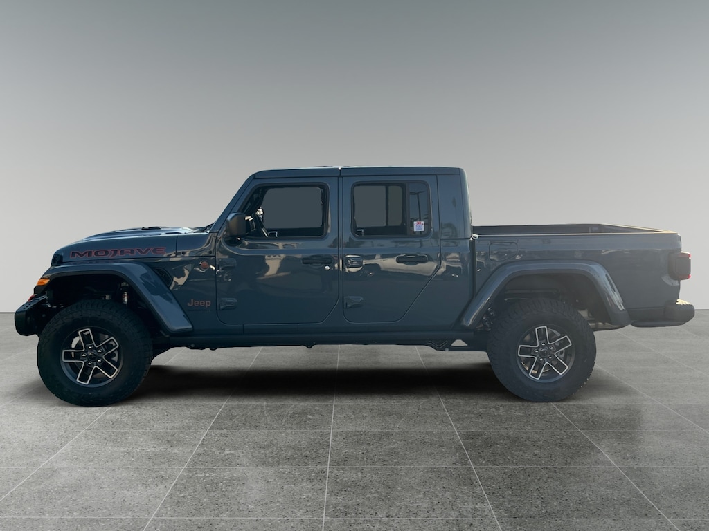 New 2025 Jeep Gladiator Mojave Pickup