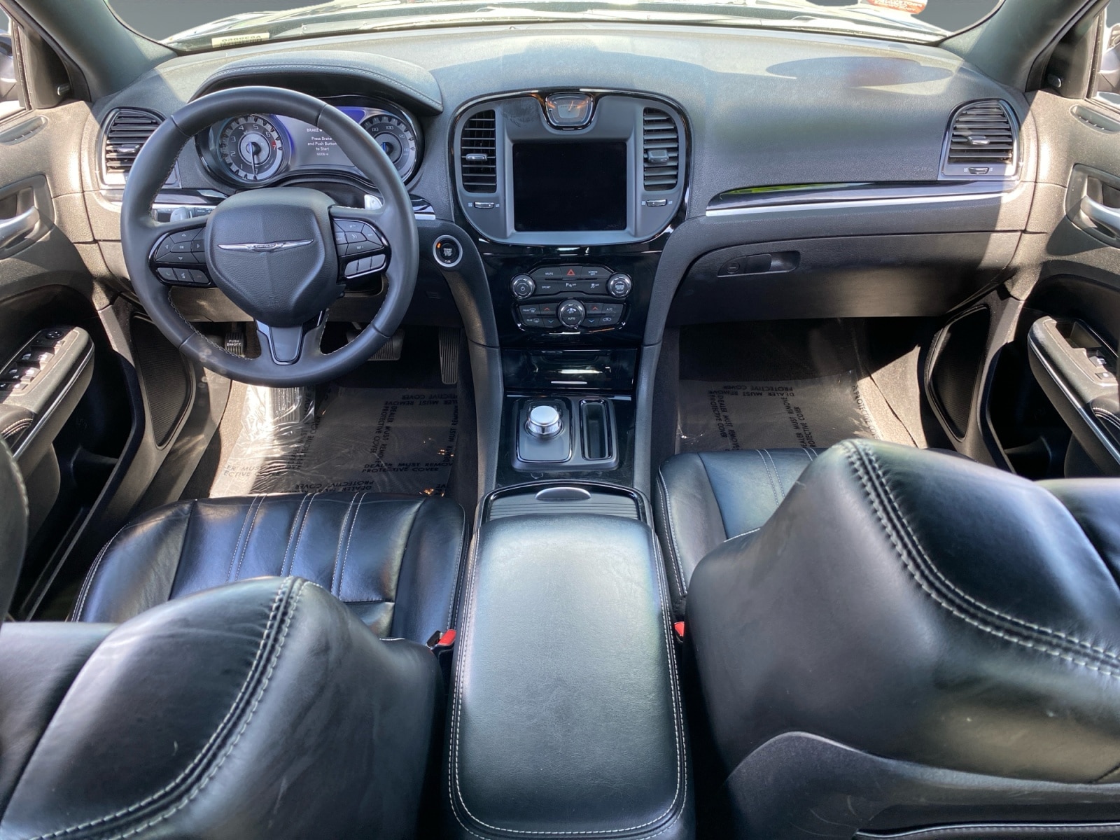 2023 Chrysler 300 S - Photo 10