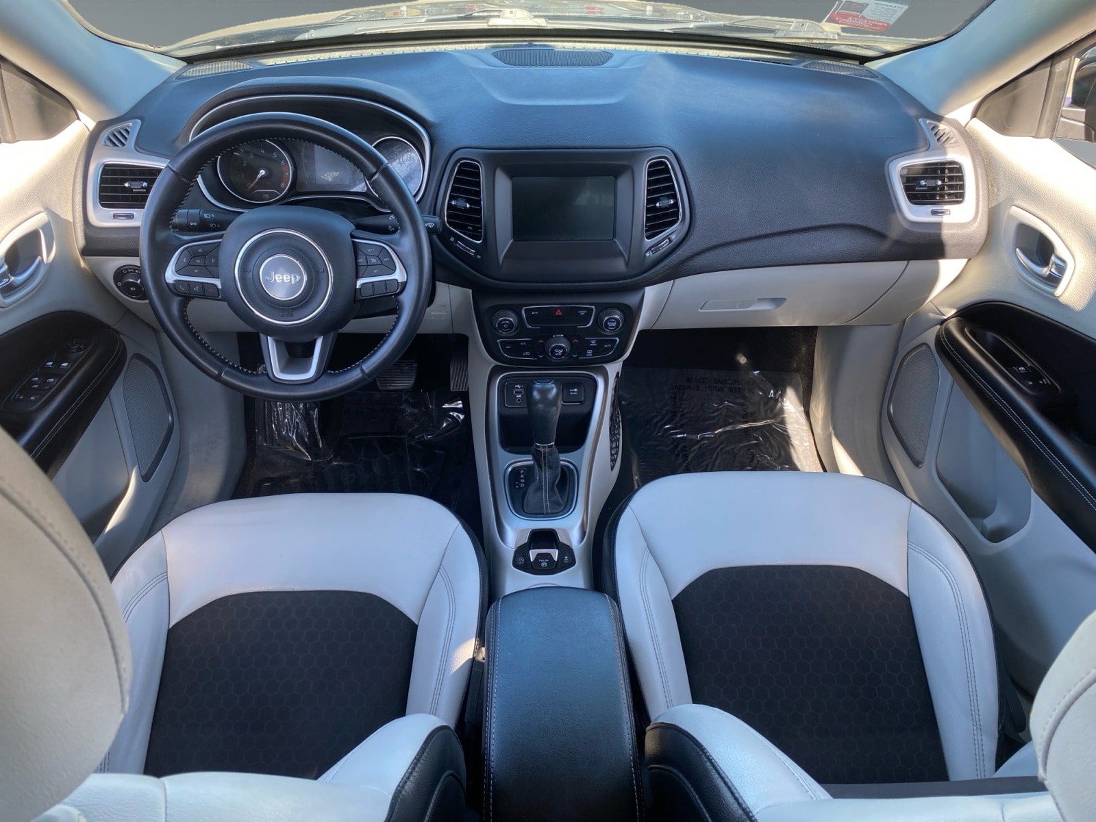 2020 Jeep Compass Latitude - Photo 10