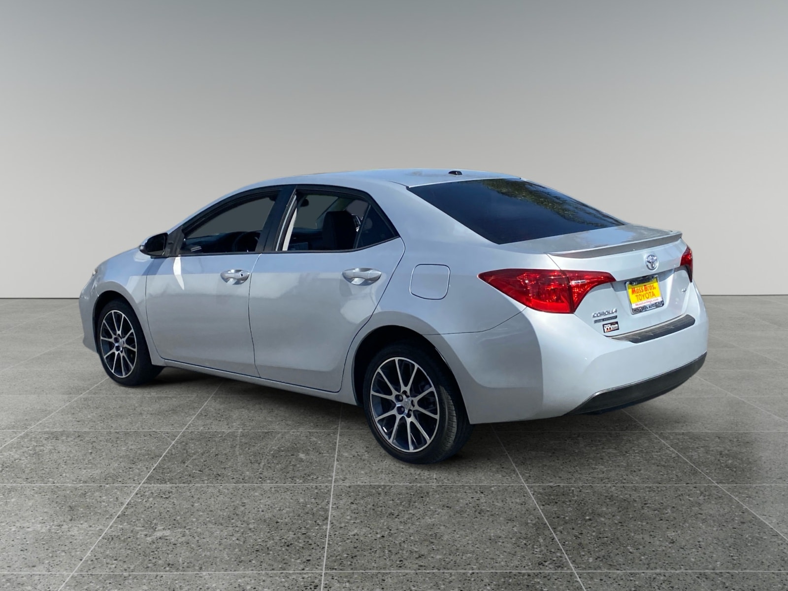 2017 Toyota Corolla photo 3