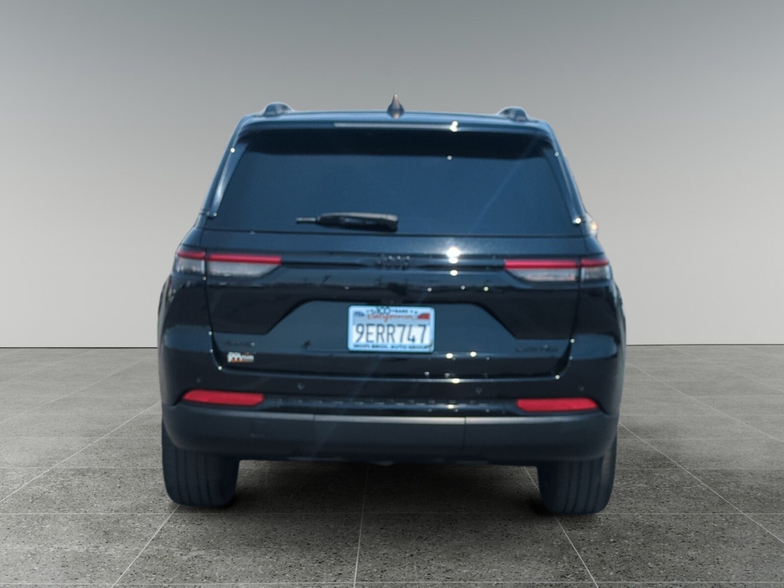 2023 Jeep Grand Cherokee Limited photo 4
