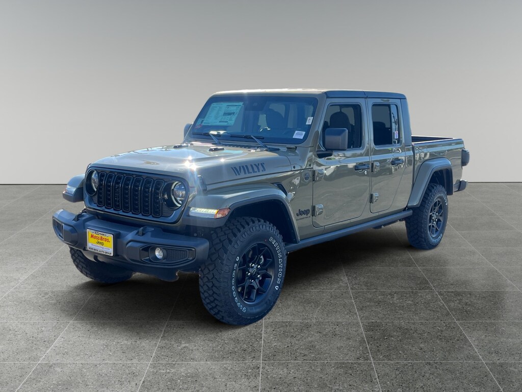 New 2025 Jeep Gladiator Sport Pickup