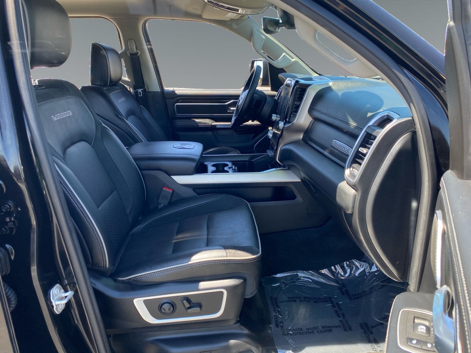 2022 RAM Ram 1500 Pickup Laramie - Photo 15