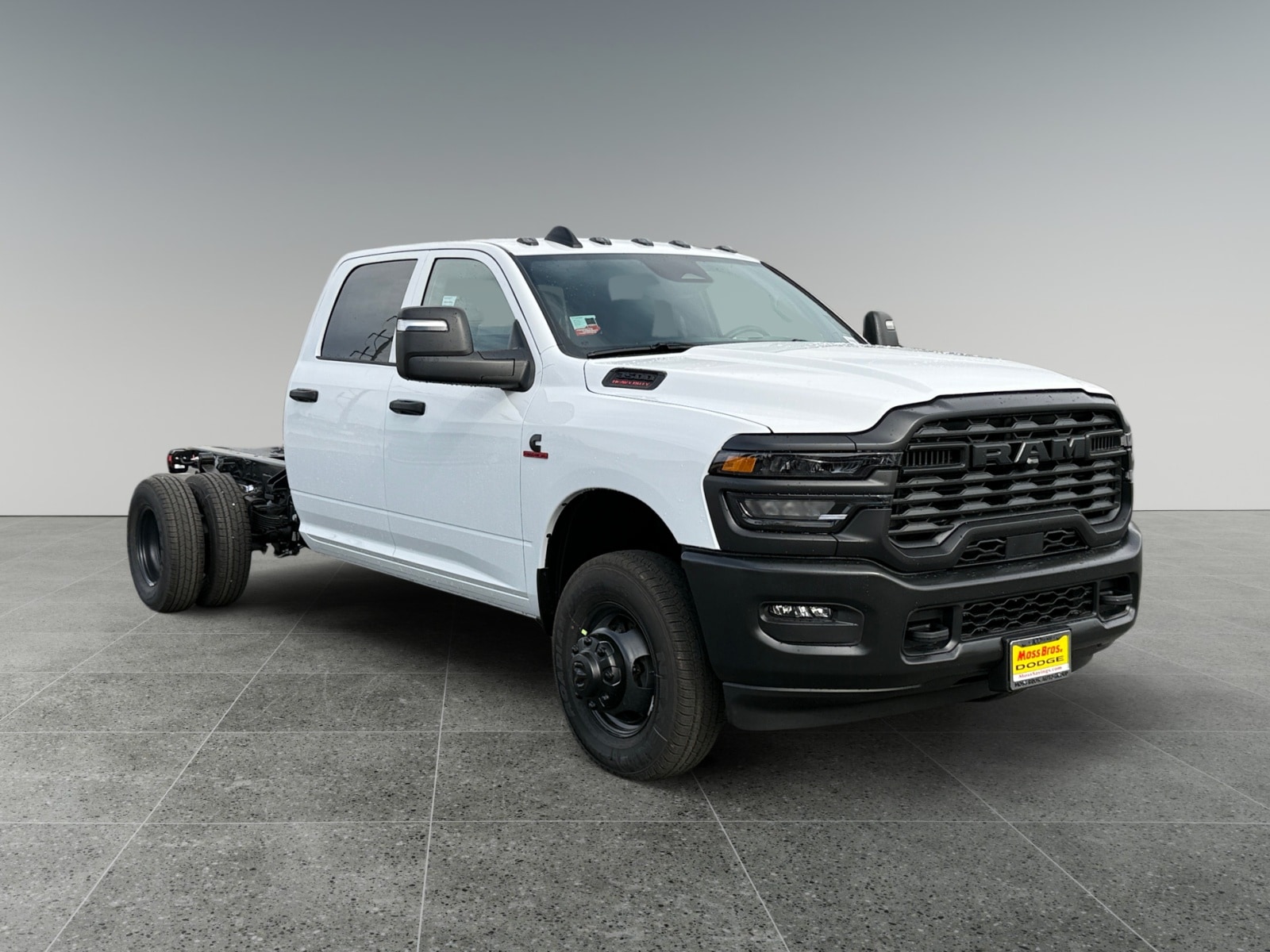 2026 RAM 3500 Chassis Tradesman - Photo 7