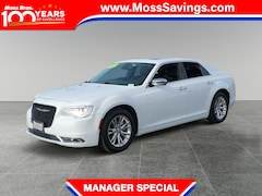 2016 Chrysler 300C Base Sedan