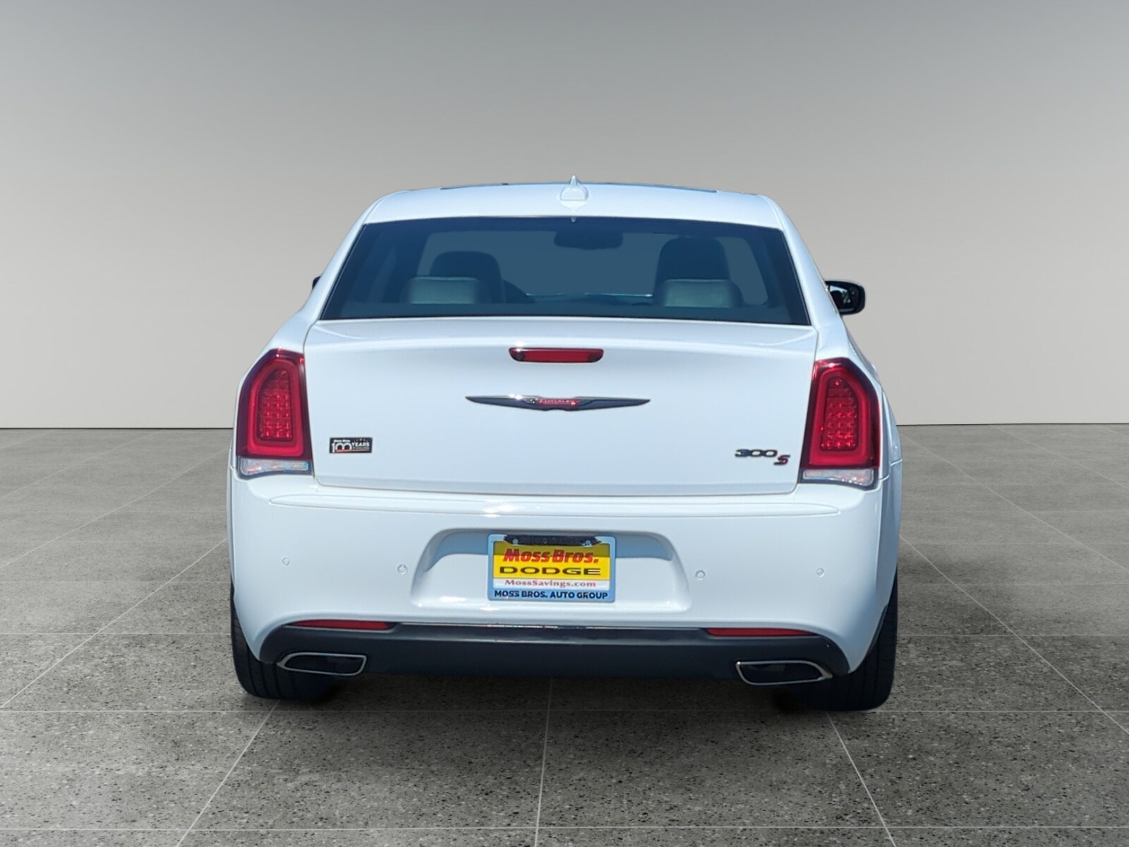 2022 Chrysler 300 S photo 4