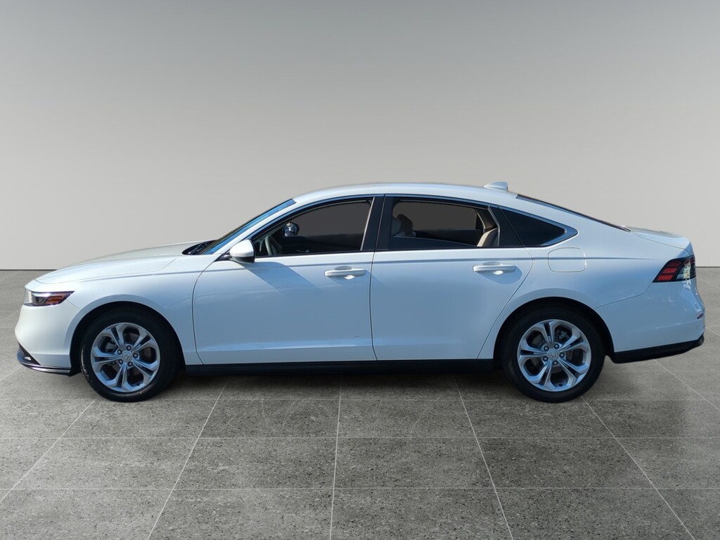 Used 2023 Honda Accord LX Sedan