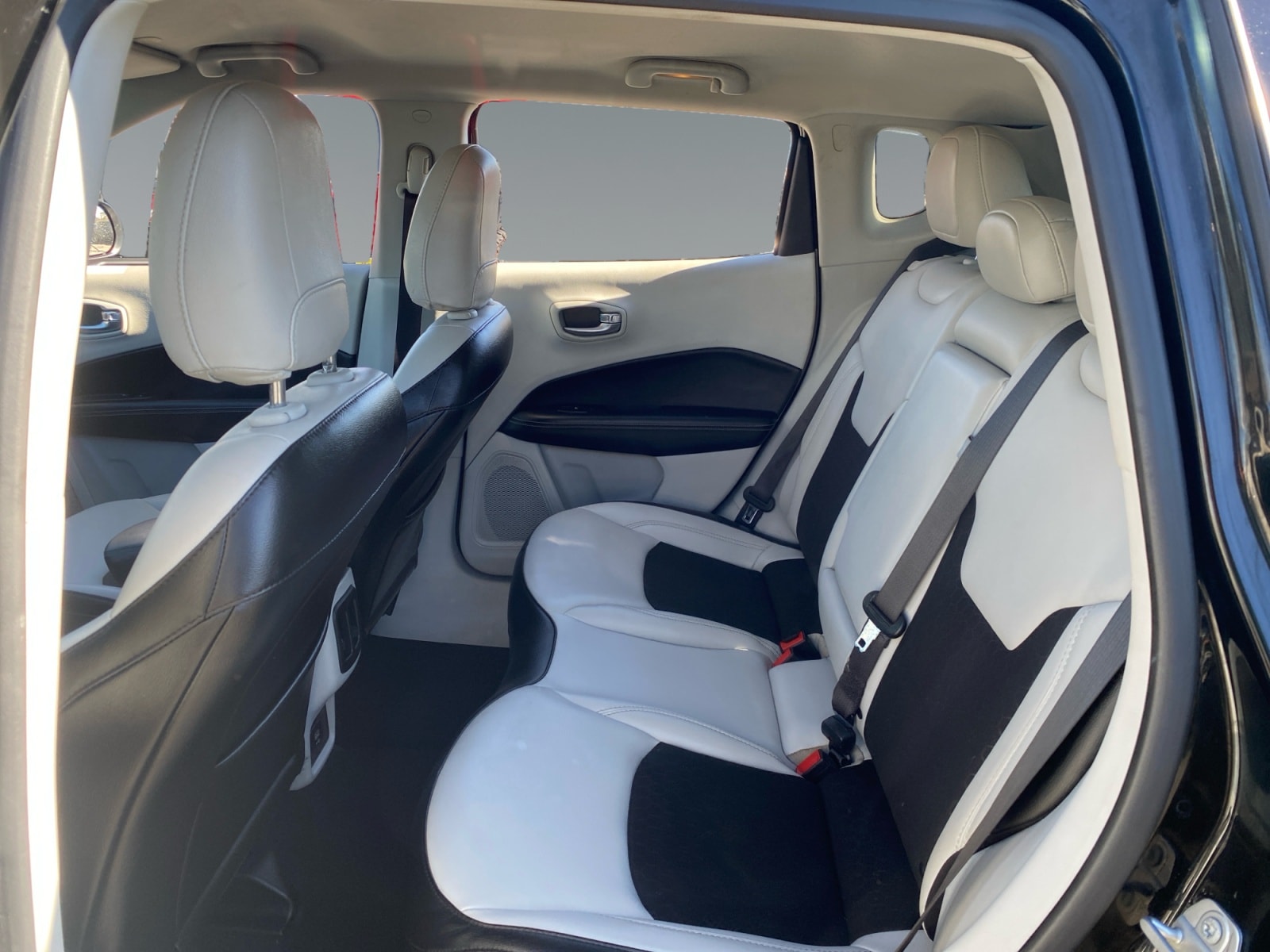 2020 Jeep Compass Latitude - Photo 13
