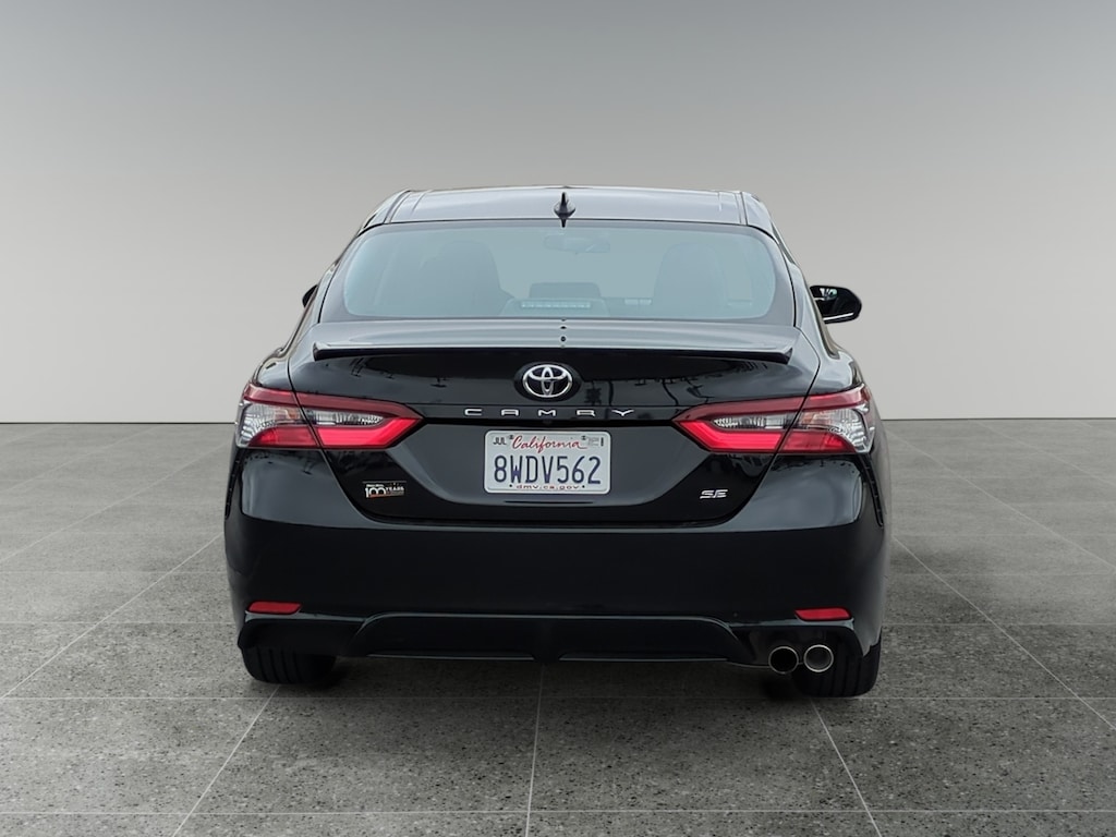 Used 2021 Toyota Camry SE Sedan