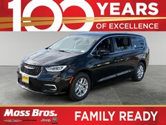 2026 Chrysler Pacifica Select Passenger Van