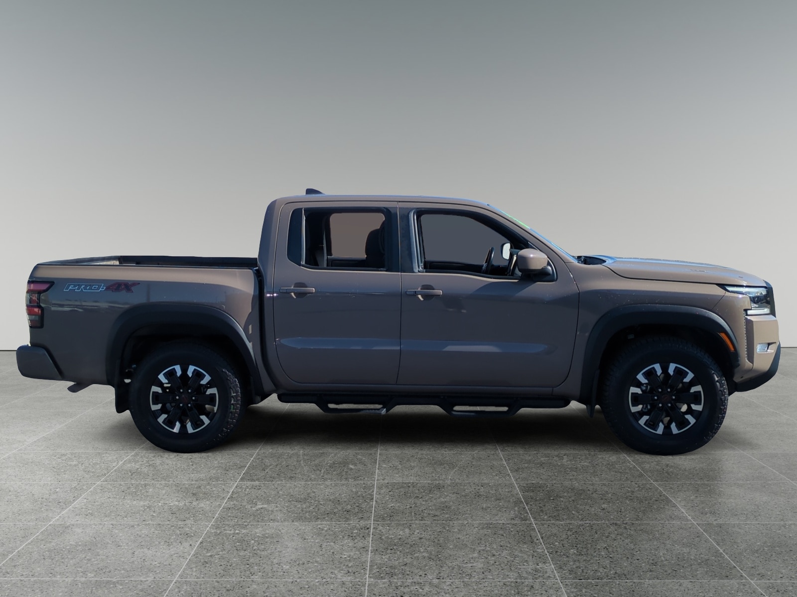2023 Nissan Frontier photo 6