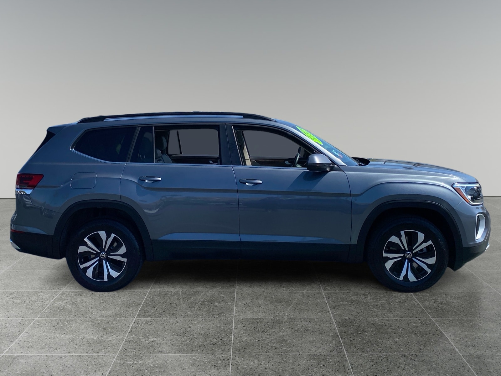 2025 Volkswagen Atlas 2.0T SE photo 6