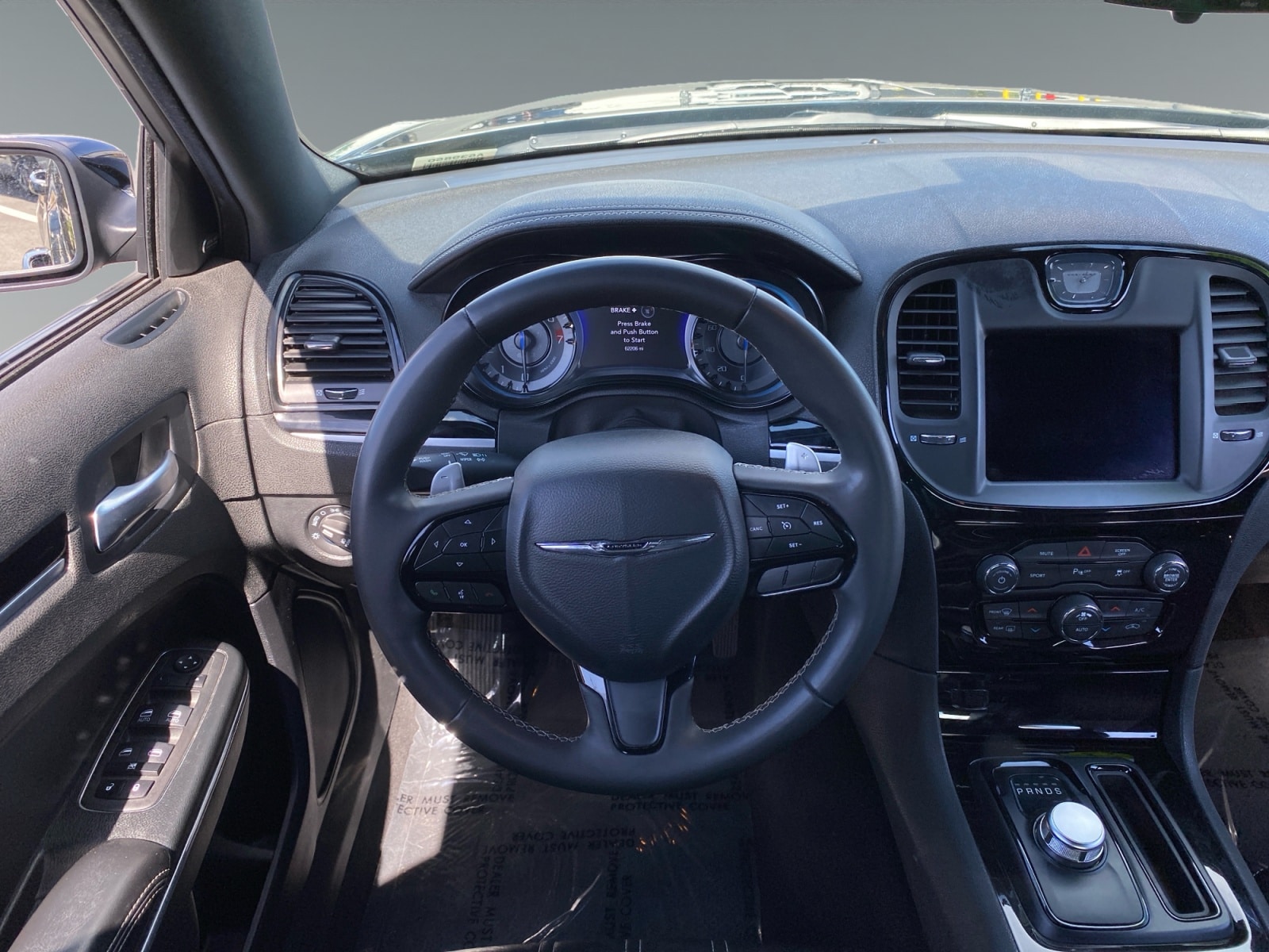 2023 Chrysler 300 S - Photo 12