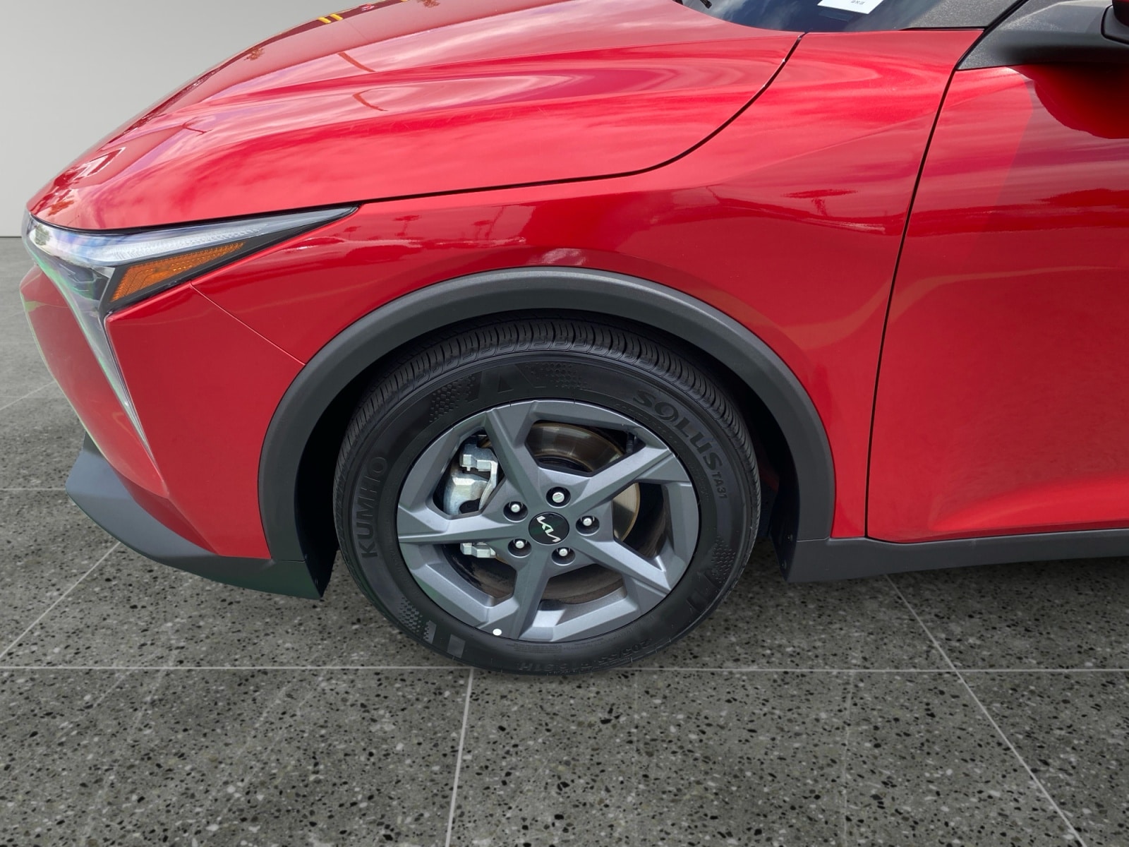 2025 Kia K4 LXS - Photo 14