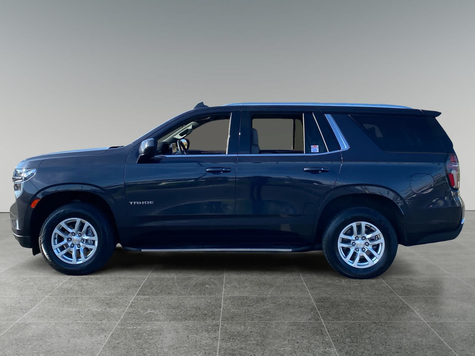 2024 Chevrolet Tahoe LT - Photo 2