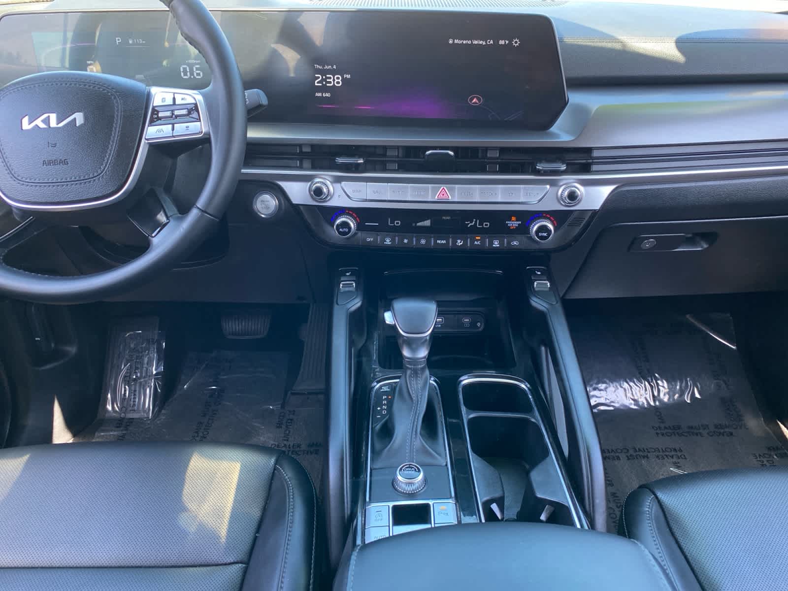 2024 Kia Telluride S - Photo 11