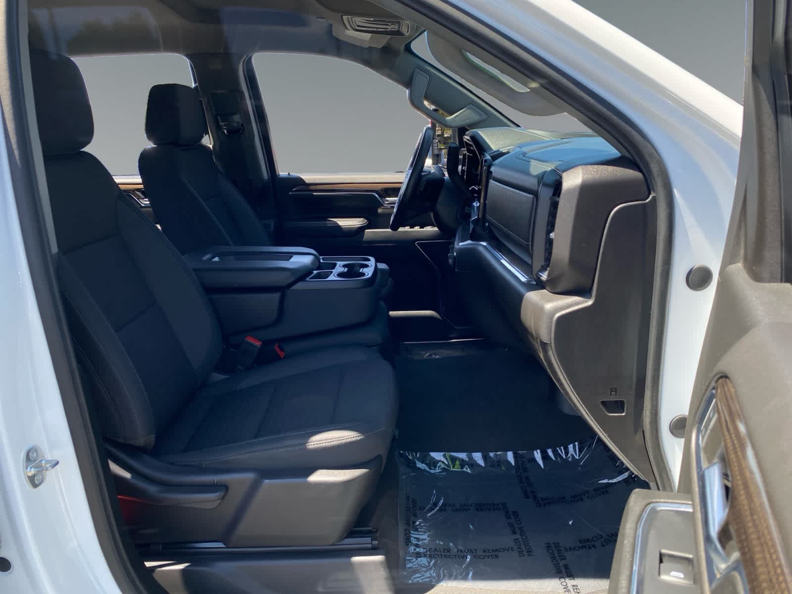 2024 Chevrolet Silverado 3500HD LT - Photo 15