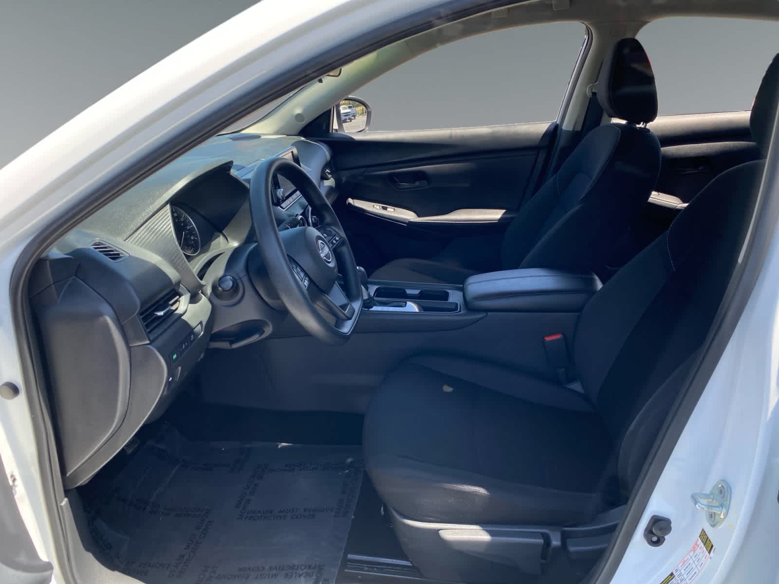 2025 Nissan Sentra S - Photo 9