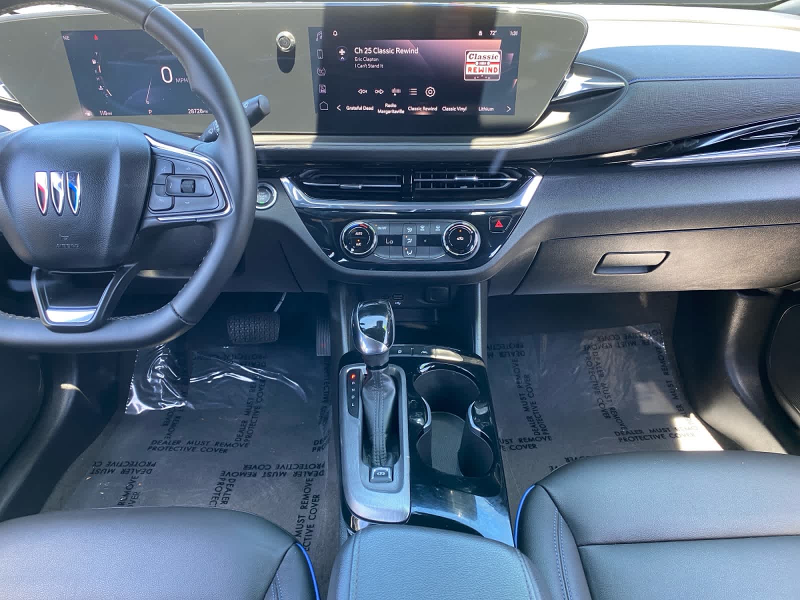 2025 Buick Envista Sport Touring - Photo 11