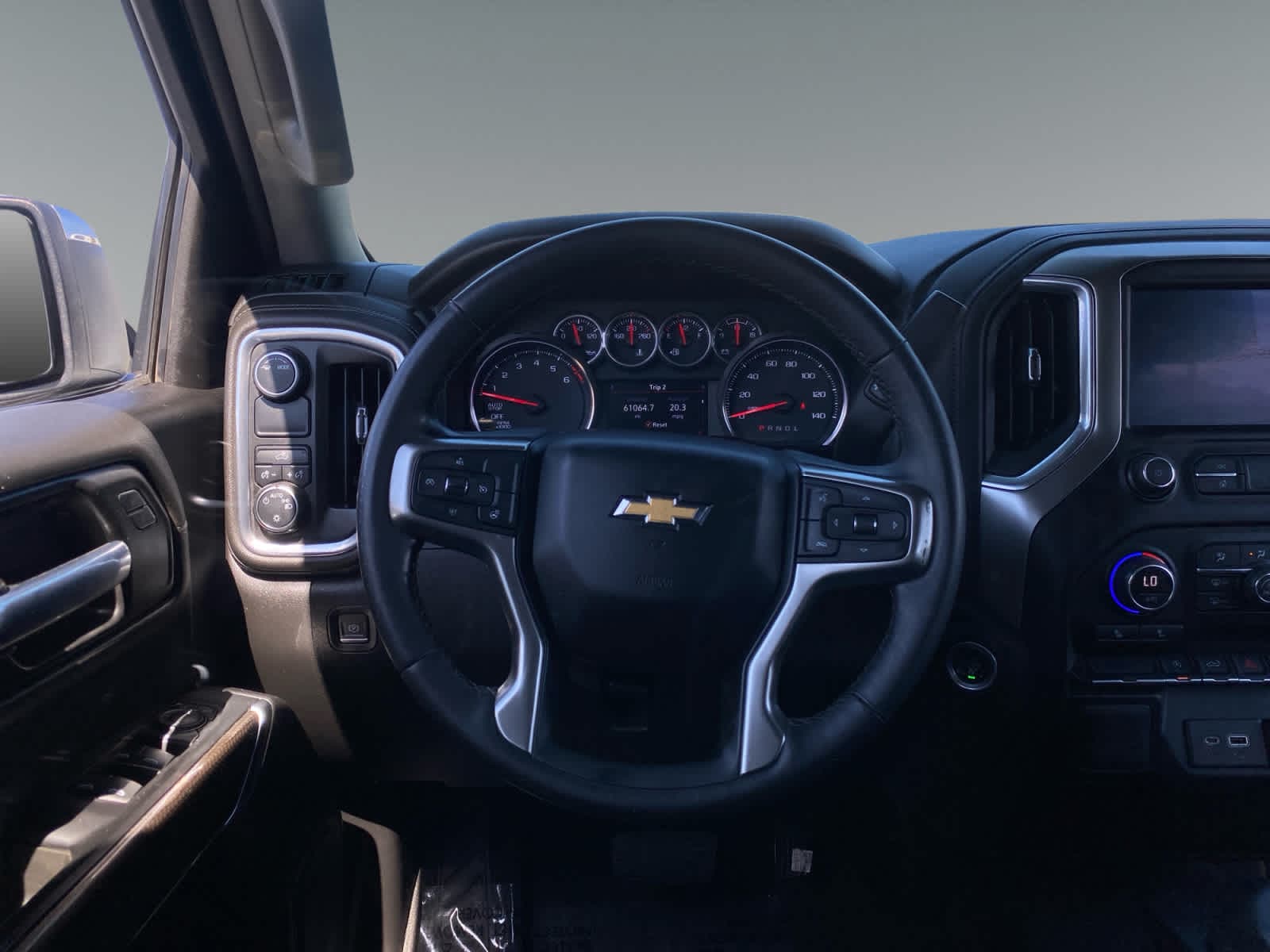 2021 Chevrolet Silverado 1500 LT - Photo 12