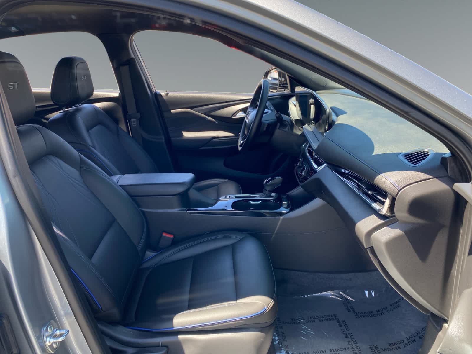 2025 Buick Envista Sport Touring - Photo 15